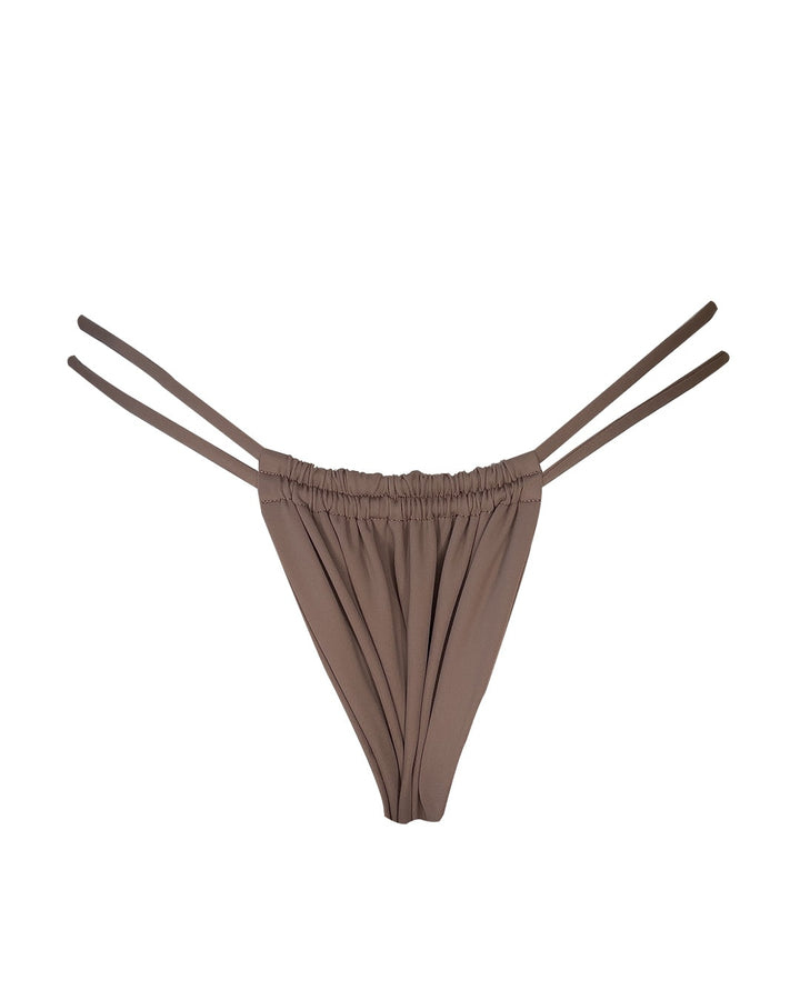 Colombiana Skimpy Bikini